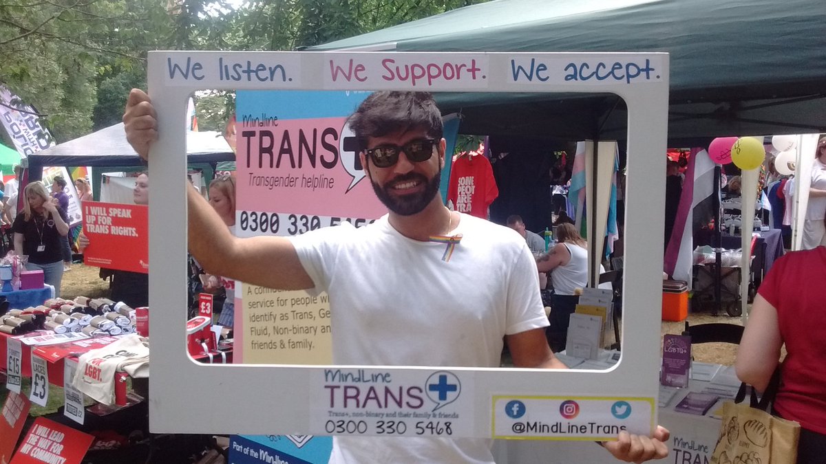 YASPproject's tweet image. We are meeting so many nice people on our stall at #Sparkle 

Happy #SparkleWeekend2018 everyone!