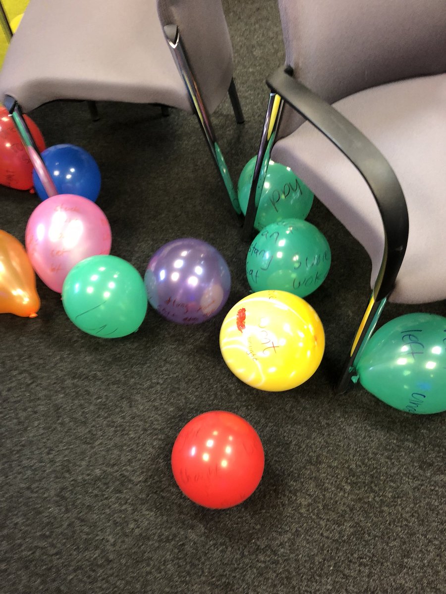 rc_vlucuta's tweet image. #Natecla #makethemlaugh
#grammarfun amazing buzz