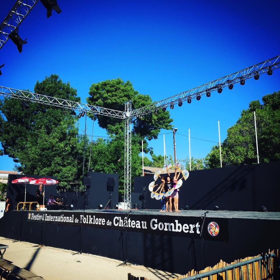 FIFdCG's tweet photo. Top départ! Rdv ce soir pour l'ouverture du festival #OpeningCeremony #fif54 #ChateauGombert #Marseille https://t.co/4XyjSIffm0