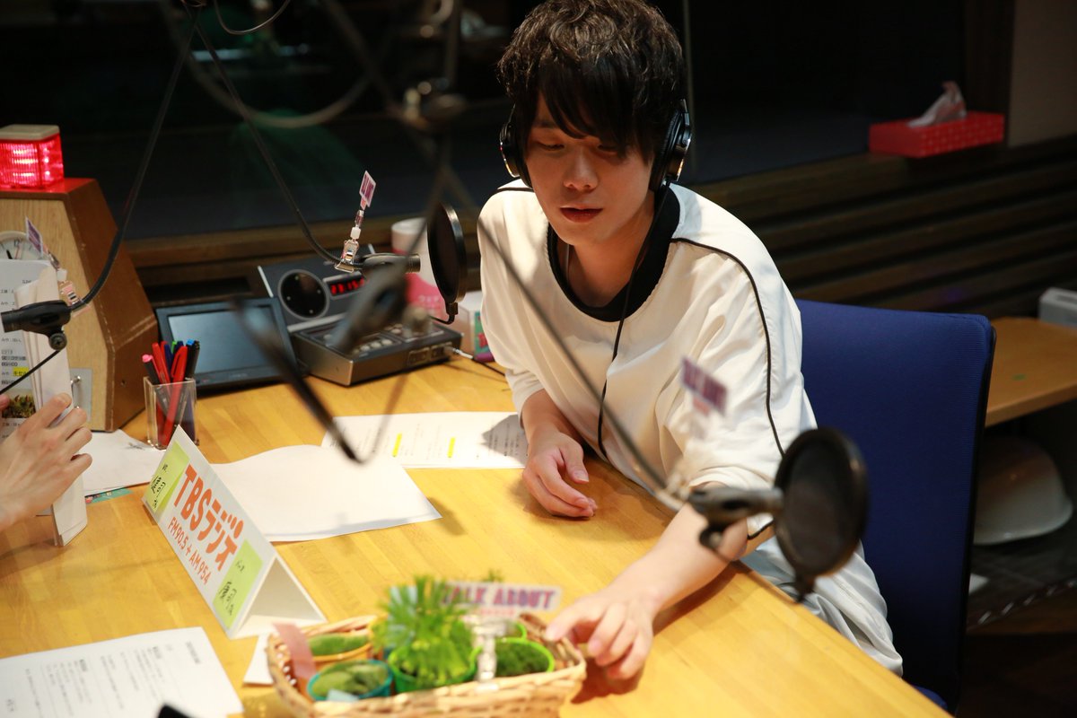 radio_talkabout's tweet photo. 📻#トークアバウト 放送中📻
#みやかわくん　の苔トーク！？　おもしろすぎる、、、

#工藤大輝
https://t.co/6Zgc4cCGTN https://t.co/d8kcA2toCK