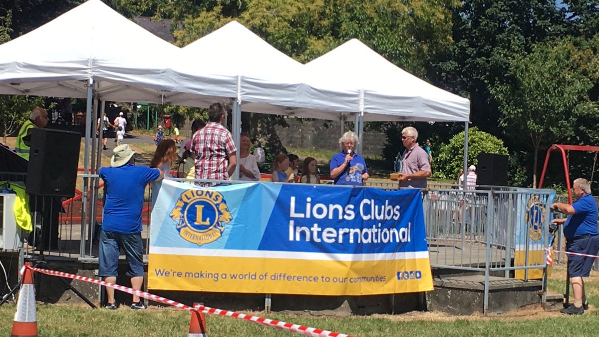 portmeadp's tweet photo. Well done to Portmead's school choir for all their hard work! Winners of the Gower & Loughor Estuary Lions Club School Choir competition!🎼 🎶🎤 🔊 They did amazingly well despite the heat! #pmdpproud #pmdpmus #pmdpea #pmdpcomm https://t.co/APvASWlr3r