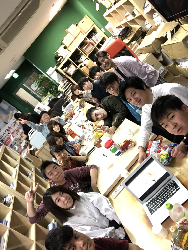 HAMAsaiko's tweet photo. ［新歓イベントまであと1週間‼️］

前の投稿で話した
「常に面白い事を考える」
でも、そもそも面白い事探して発信する機会がない
それを話せる仲間もいない

そんな人にはこのランチ会です！
一緒に面白い事探してみませんか？

興味ある方は気軽にご連絡ください🙇

#やりたい事
#おもしろい事 https://t.co/lIevoYFddF