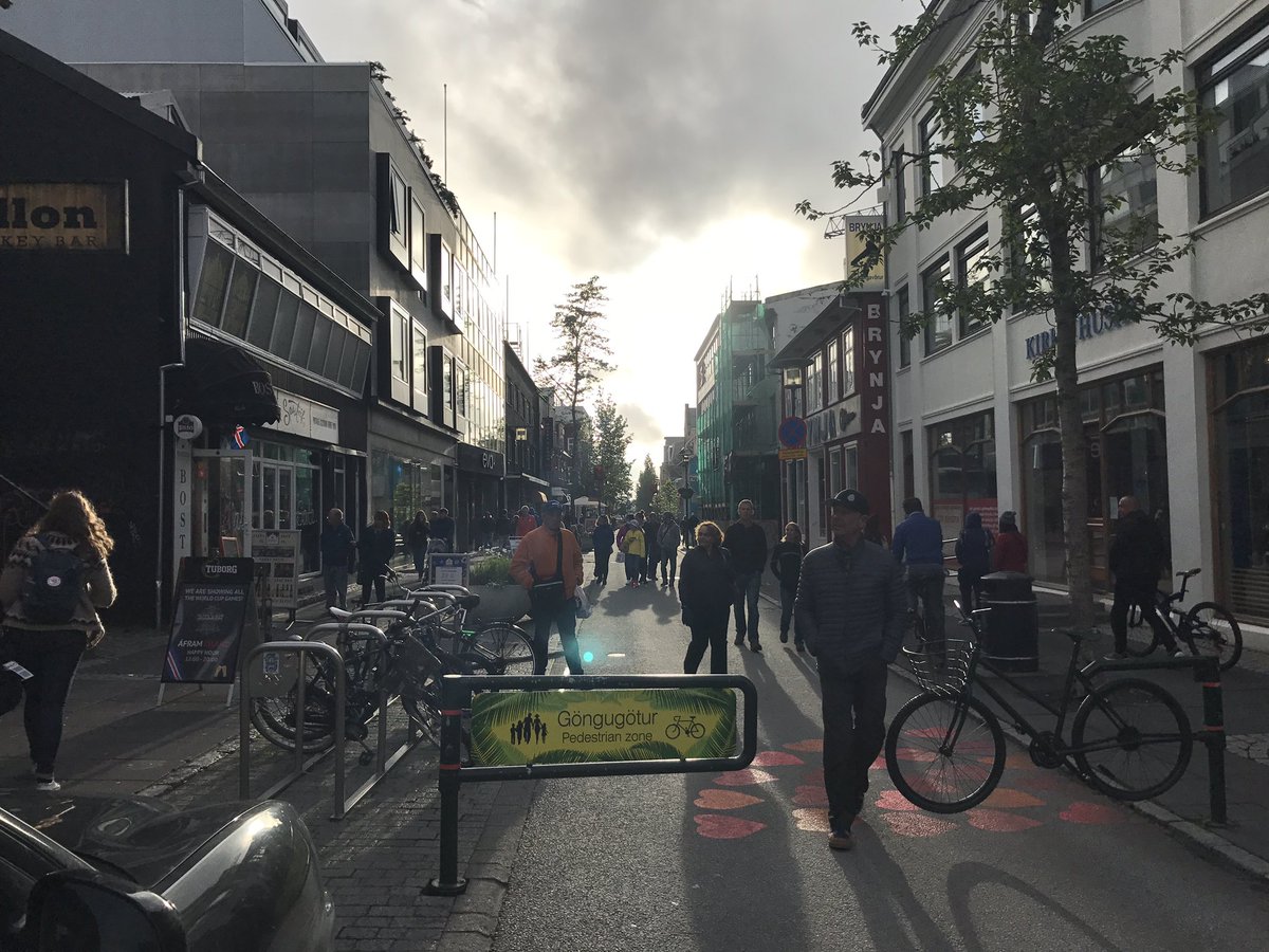 Vá getum við ekki fengið fleiri bíla hérna