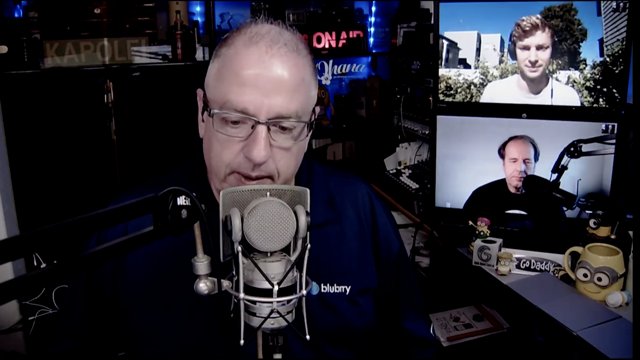 Podcaster's tweet image. Google's Podcast App Product Manager @ZackRW was on the New Media Show @NMSPodcast with @geeknews and @robgreenlee to discuss the future of Google Podcasting + Tech Questions. This is a podcast every podcaster needs to listen to. newmediashow.com/2018/07/07/goo…