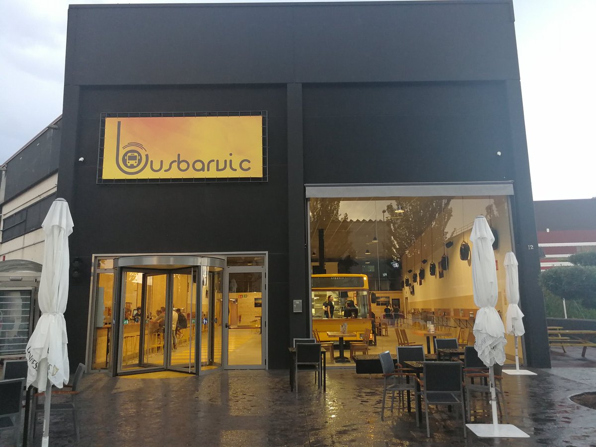 binsoft_ca's tweet photo. No us podeu perdre visitar el #BusBarVic un exclusiu Bar - Restaurant amb un servei excepcional #Cashdro #FrontRest https://t.co/NccBMa8qzc https://t.co/zfATlPxM4w
