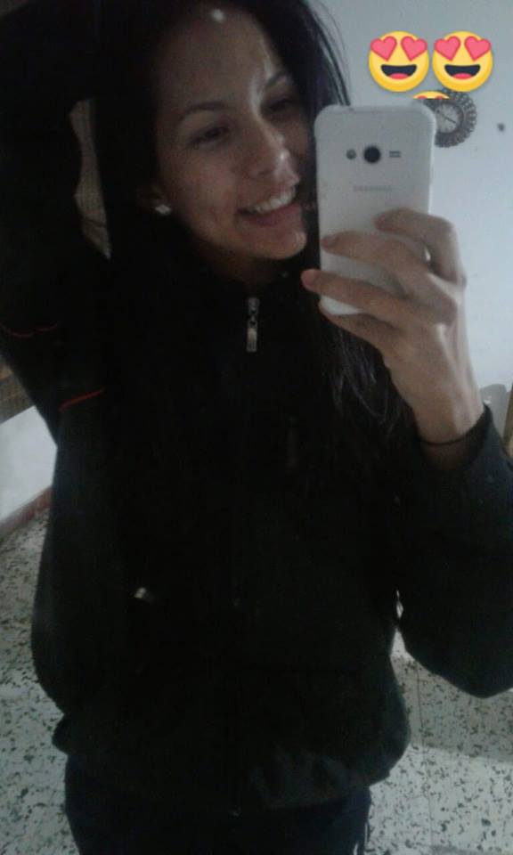 Yanyi_05's tweet photo. felizzzzzzzzzz ♥. https://t.co/Q4LVdiq76A