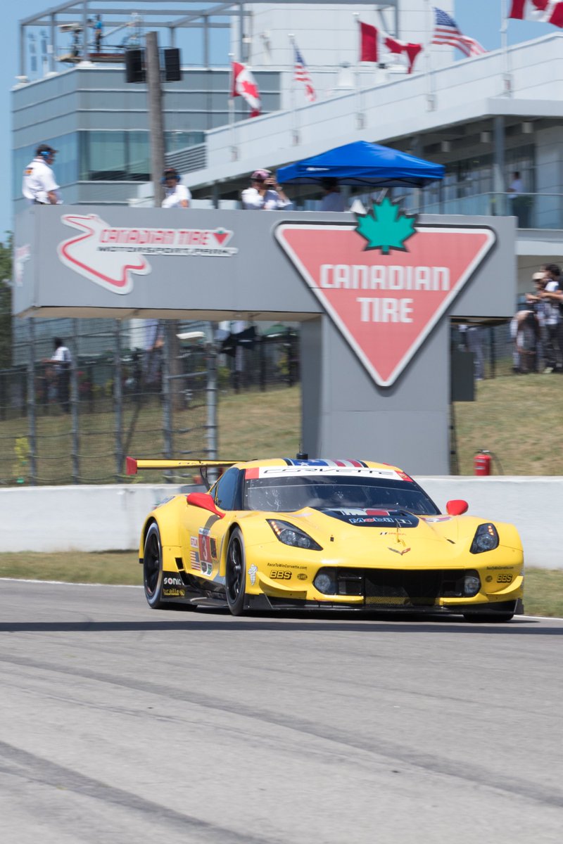 CorvetteRacing's tweet photo. Scenes from @CTMPOfficial, Saturday Edition. Back on track tomorrow morning at 9:50a ET for @IMSA warmup #Corvette #C7R #Z06 #Mobil1SCGP @TeamChevy https://t.co/jwKzBzZ5rs