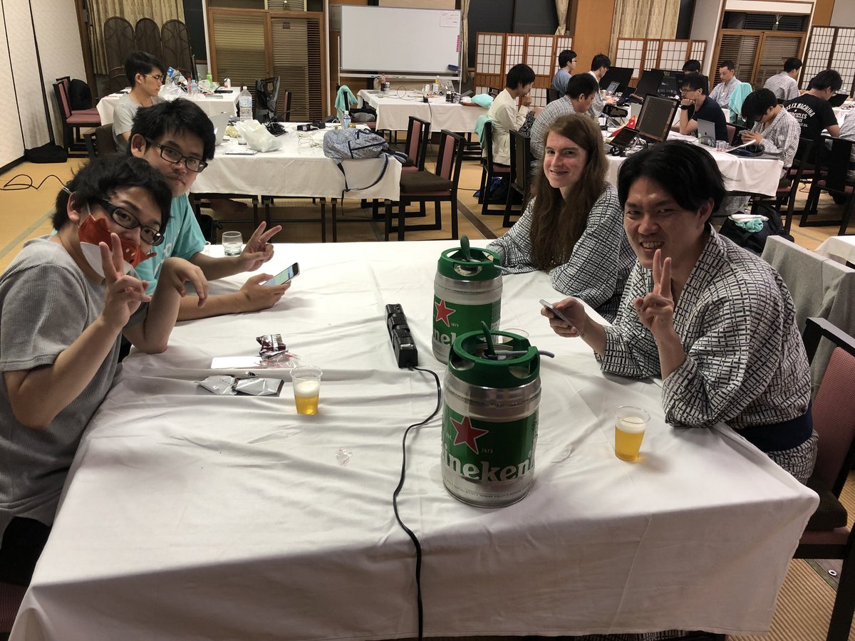 jollyjoester's tweet image. くそ熱いGo談義が繰り広げられている #golangjp