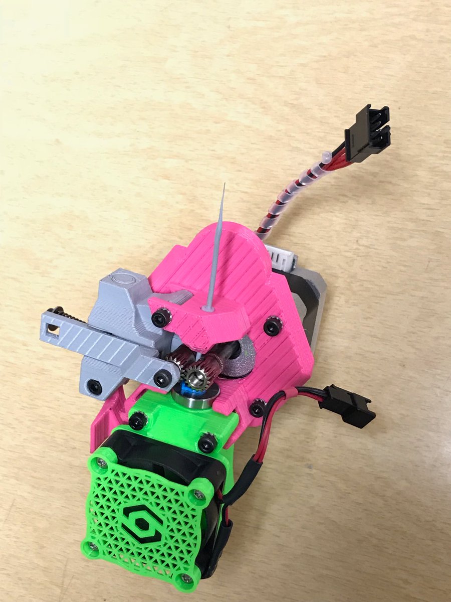 yesIMADE3D's tweet photo. Say hello to #JellyBOX universal extruder with the original ⁦@BondtechAB⁩ filament gears... just a simple drop-in replacement. Stay tuned! https://t.co/u6dJjBpg9B
