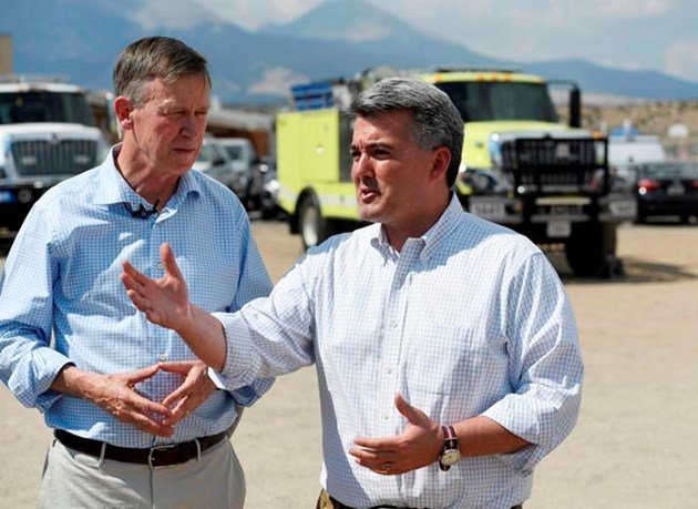 New wildfires sweep through California, burning homes  ottawamatters.com/world-news/new… https://t.co/fKbinA283s