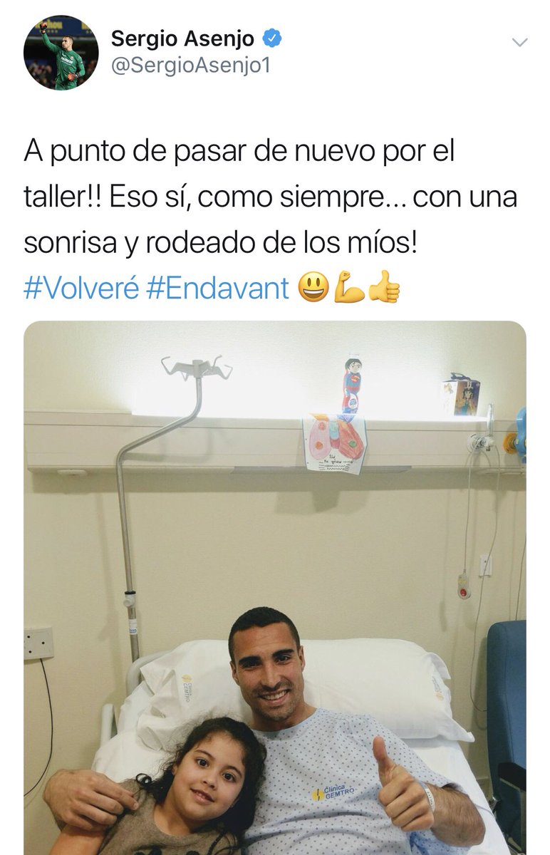 Anair16's tweet photo. Neymar : 26 años
Asenjo: 29años, después de su cuarta lesión de LCA. 

A veces pienso que nos equivocamos con los referentes e ídolos https://t.co/bcsGXA4cV6