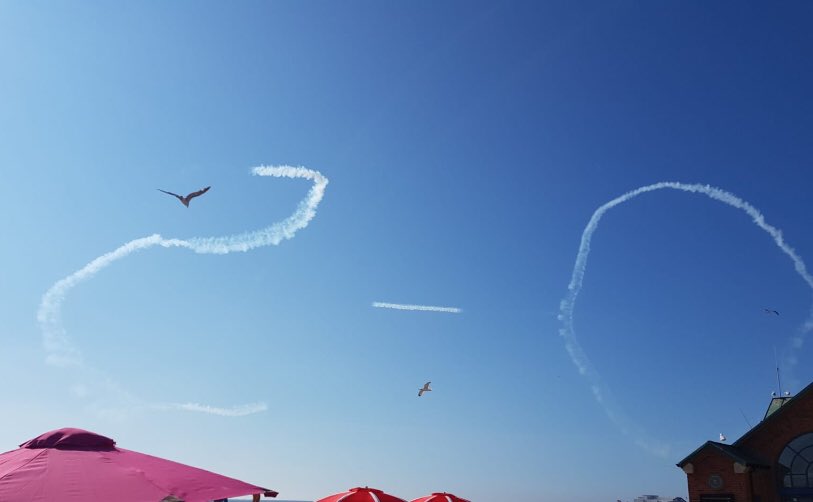 BLKAirportNews's tweet photo. Thank you to the #Matadors for their mini display over #Blackpool to celebrate @England winning 2-0! #itscominghome https://t.co/xjn7ZsIfl2