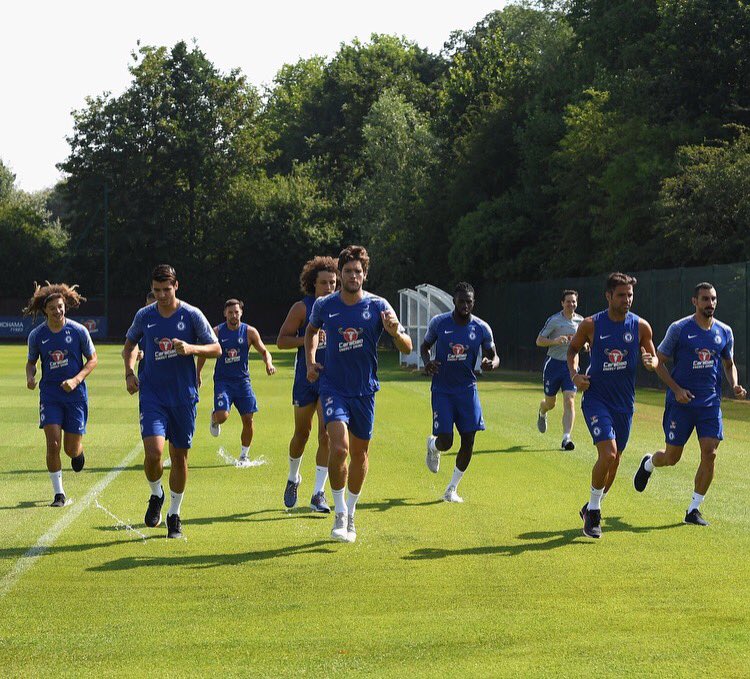 marcosalonso03's tweet photo. We're back! 💪🏼⚽️💦 #preseason @ChelseaFC https://t.co/lZs2eW7OHb