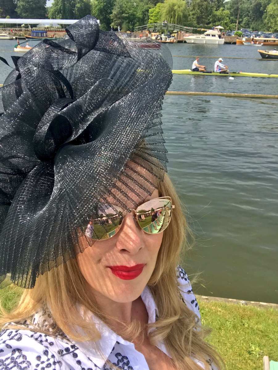 jenniferT73's tweet photo. Was a scorching hot day at Henley this year. At least that hat was so big it was giving shade! https://t.co/H6KKl5Tf9P