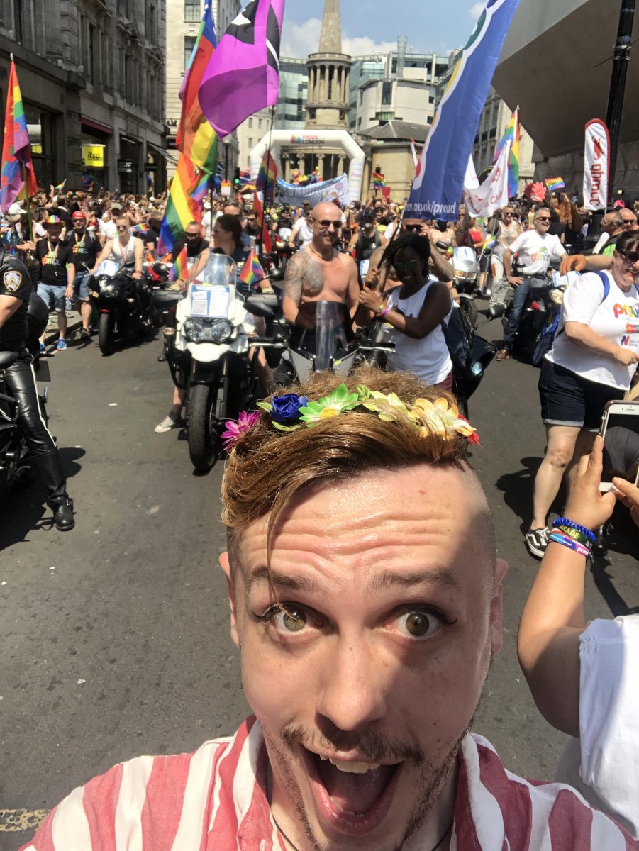 Pride. A collection of gay photos. 🌈
.
.
.
.
#pridemonth2018 #pridelondon #gaysofinstagram #prideparade2018 #gaysmile #londonpolyamory #gaybikers #love