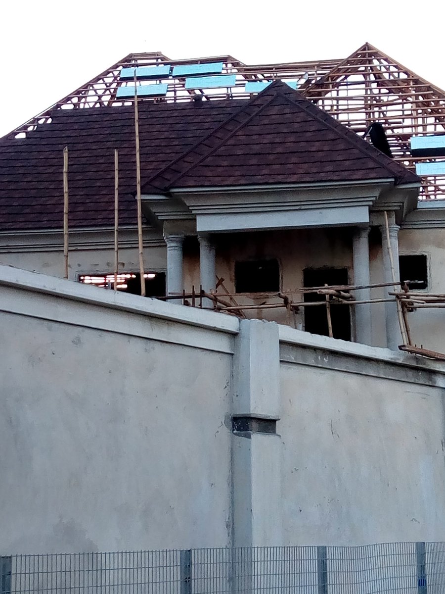 ELMS48214905's tweet photo. #Good#roofing#sales#supplies#installation. https://t.co/AMKaLYX9bo