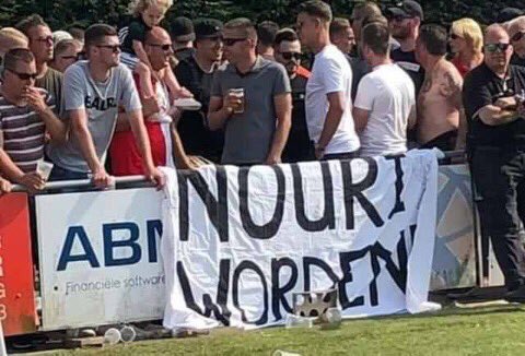 CrijnJanssen's tweet photo. Diep triest!

Vandaag bij een oefenduel van feyenoord hebben ‘mensen’ een spandoek met 'Nouri worden' opgehangen en er werd 'Nouri aan de zuurstofslang' gezongen. https://t.co/cZxl3anR1Q