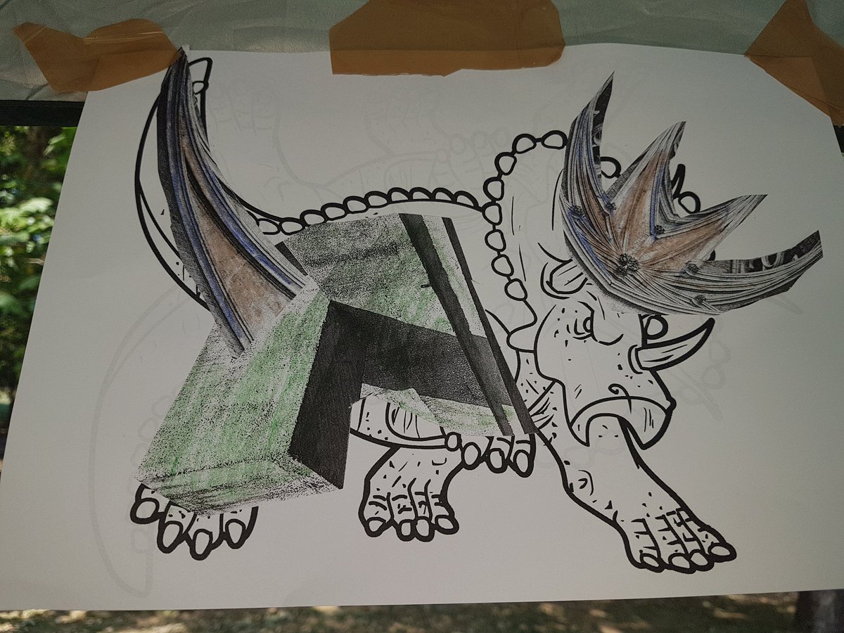 ArchitectureFo3's tweet image. With some of the attending children we explored different architectural styles such as brutalism and neo-classicism through the medium of dinosaurs!