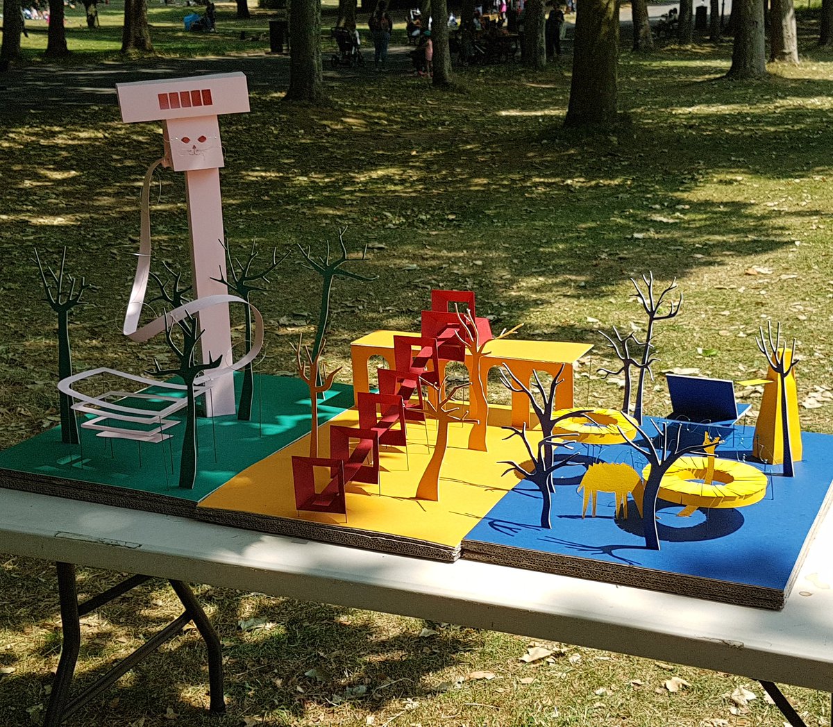 ArchitectureFo3's tweet image. Some scenes from our brilliant closing event in Crystal Palace Park today. Thank you so much everyone who came down and took part in the activities!