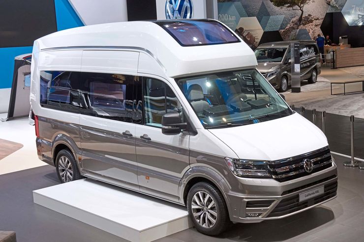 leparnassSA's tweet photo. いよいよ製品化され販売開始！VWカリフォルニアのラージサイズ
California XXLデユッセルドルフで確認後最速で直輸入します　#フォルクスワーゲンT6　#volkswagenT6 #T6カリフォルニア #キャンピングカー #フォルクスワーゲン　#フォルクスワーゲン_T6　#VW_ #VWT6 #ngu_car @ https://t.co/o3eXVjoRoY https://t.co/Fe0BhnEFLg