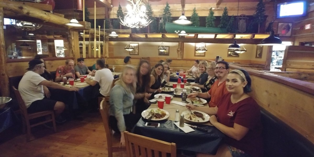 montanaswatrloo's tweet image. HIRING!  Come join our awesome team. Currently hiring Kitchen positions. We offer a competitive #tipout, #benefits &amp;amp; fun team environment.RT