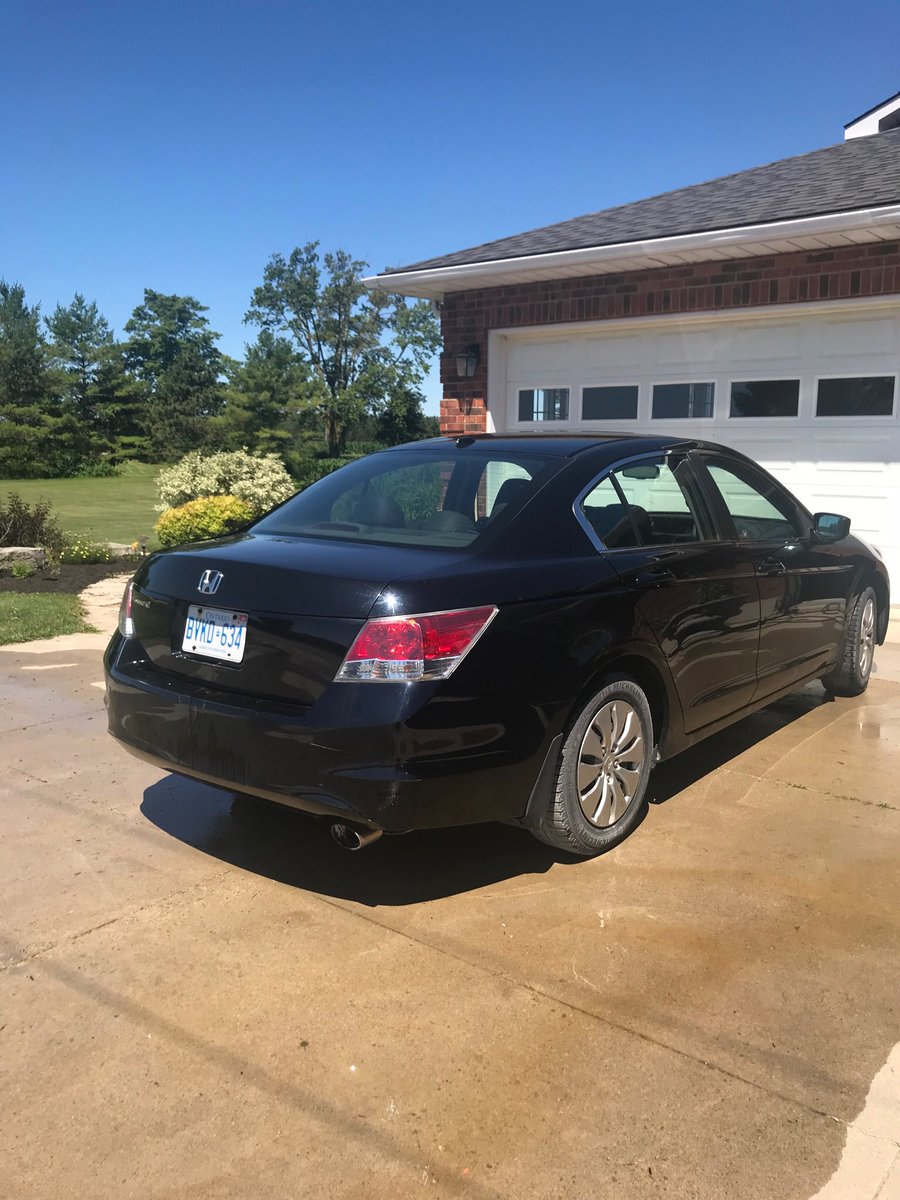 Anyone looking for a cheap car for their freshly licensed kid? 2008 Honda Accord- fully loaded- 227,000km, everything works good except for the AC. 3000$