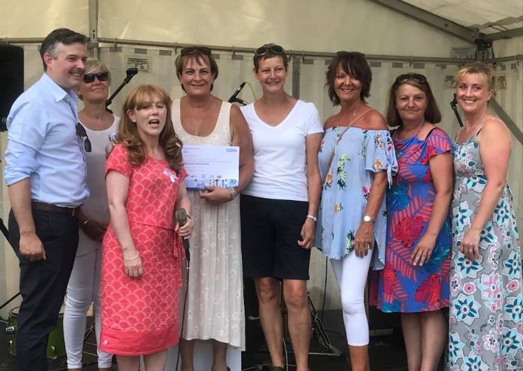 Joanne13Harding's tweet photo. The best of days - smashing time at NHS Party In Park with @KateGreenSU @JonAshworth and awards for this special staff team. And ITS COMING HOME 🏴󠁧󠁢󠁥󠁮󠁧󠁿🦁🦁🦁 https://t.co/IxsG6qwQ99
