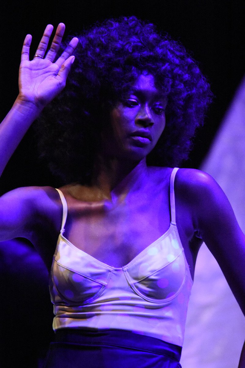 UnRated Country tweet media