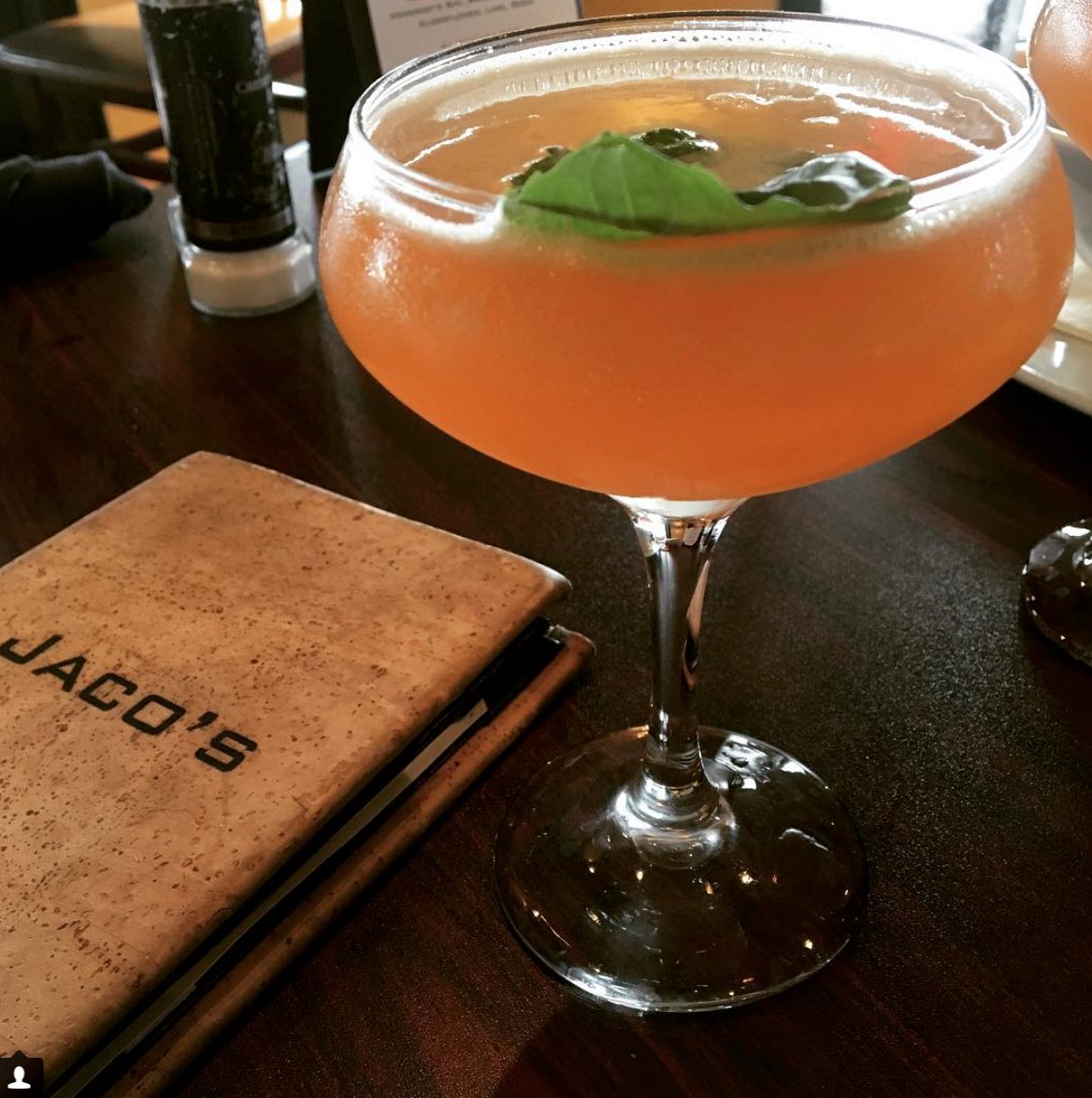 Nestle up next to an #amazing cocktail at <a href="/JacosBayfront/">Jaco's Bayfront B&G</a> 🍹 ( photo: instagram.com/sweett1776 )