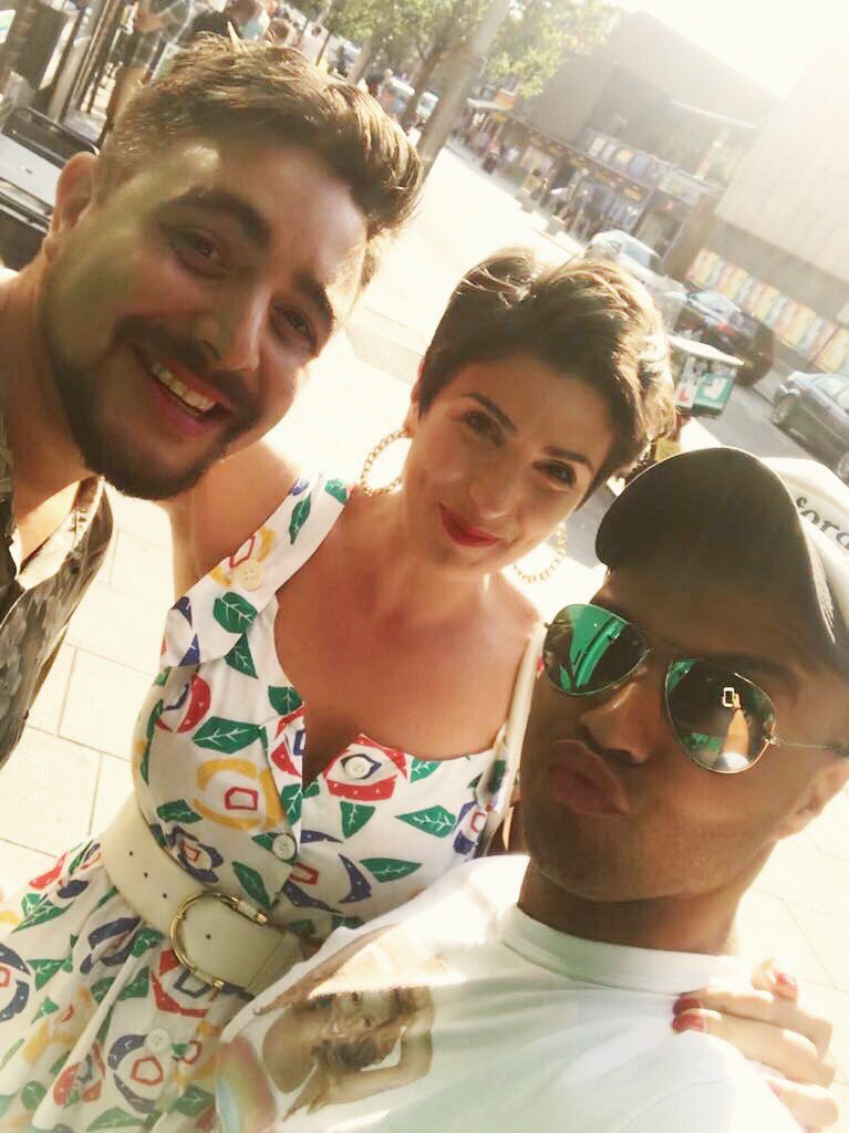 adrianhansel's tweet photo. It’s only life “ @TheUnionTheatre with @soophiaf was beautiful ! @jordanshawuk 🙌🏽❤️ respect ! Lovely work. LOVED seeing my bro @TheNoelSullivan breaking hearts ! Stunning work by ALL INVOLVED !!! #itsonlylife lovely seeing @scottm ❤️🙌🏽 https://t.co/7IvIQZQFYl