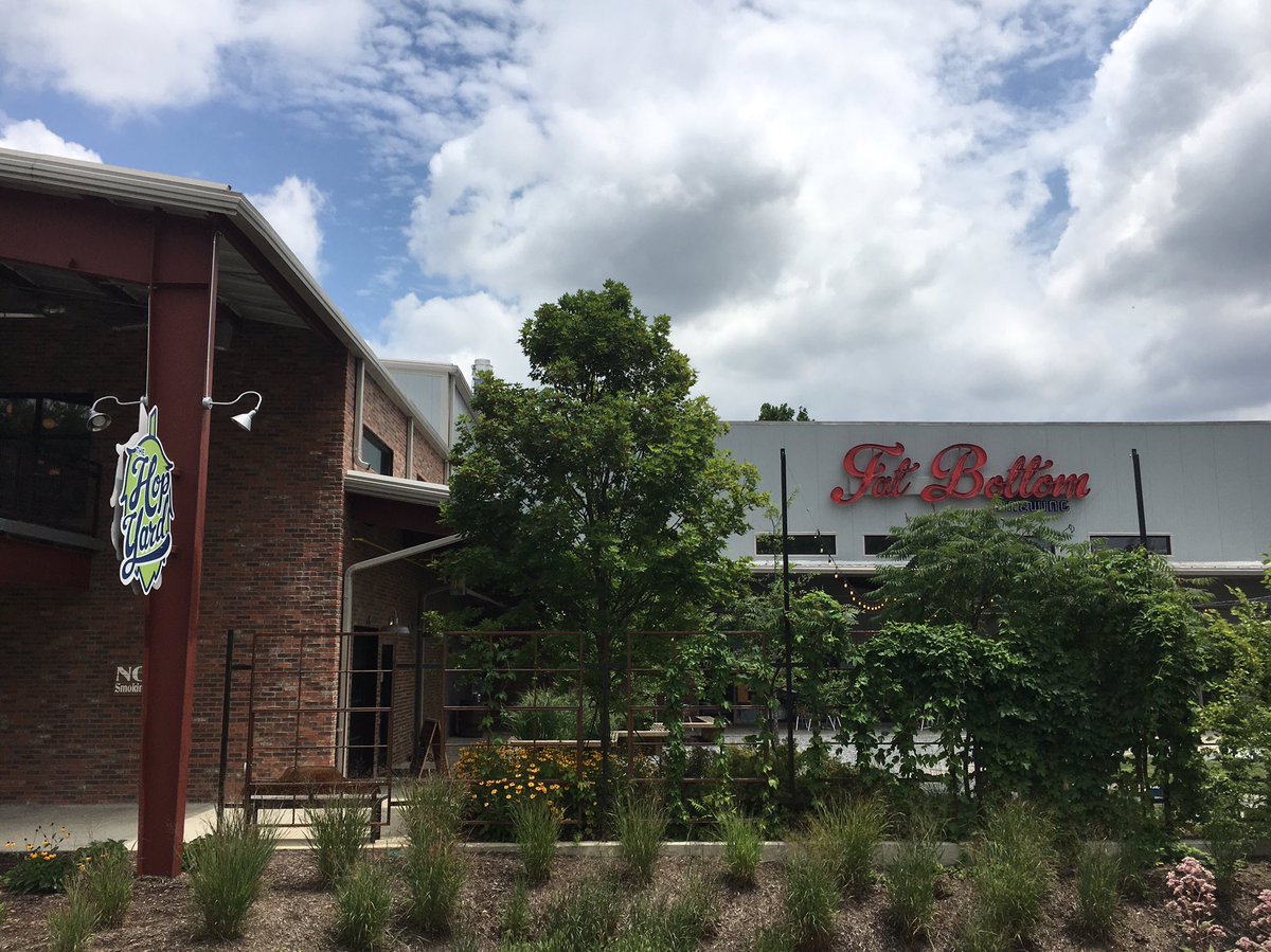 The final bin is in place! Hop on over to <a href="/thehopyardTN/">The Hop Yard</a>  <a href="/FatBottomBrews/">Fat Bottom Brewing</a> to throw back some beer and grub and give back with your donations to <a href="/2HarvestMidTN/">Second Harvest Food Bank of Middle Tennessee</a>. #feedinghope #ruckdrinkrepeat #tncanruck #tncanruck001