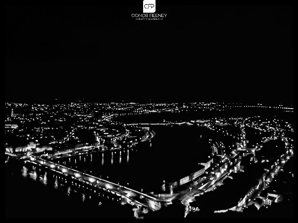 conorfeeney83's tweet photo. Old drone shot of derry city in black and white. You can just about make out the 3 bridges. @derryguidedtour @dcsdcouncil @Derryvisitor @DJIGlobal @DiscoverIreland @StormHour @PictureIreland @Derrybridge_bnb @ocahan27 @Emmet_84 #derry #blackandwhitephotography #landscape  #DJI https://t.co/qFYcWPyB3D