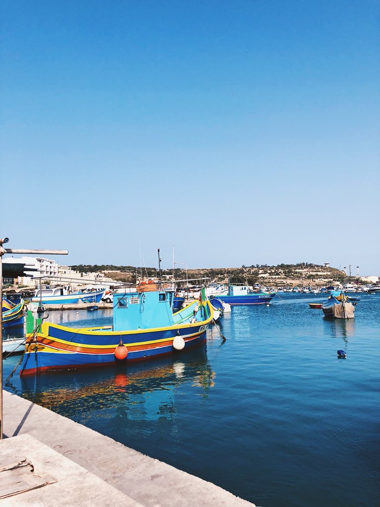 athnsbrg's tweet photo. 1ère journée à Malte : Marsaxlokk ☀️ #marsaxlokk #malta #visitmalta #summerinmalta #harbour #marsaxlokkharbour https://t.co/ESIVru8jFI