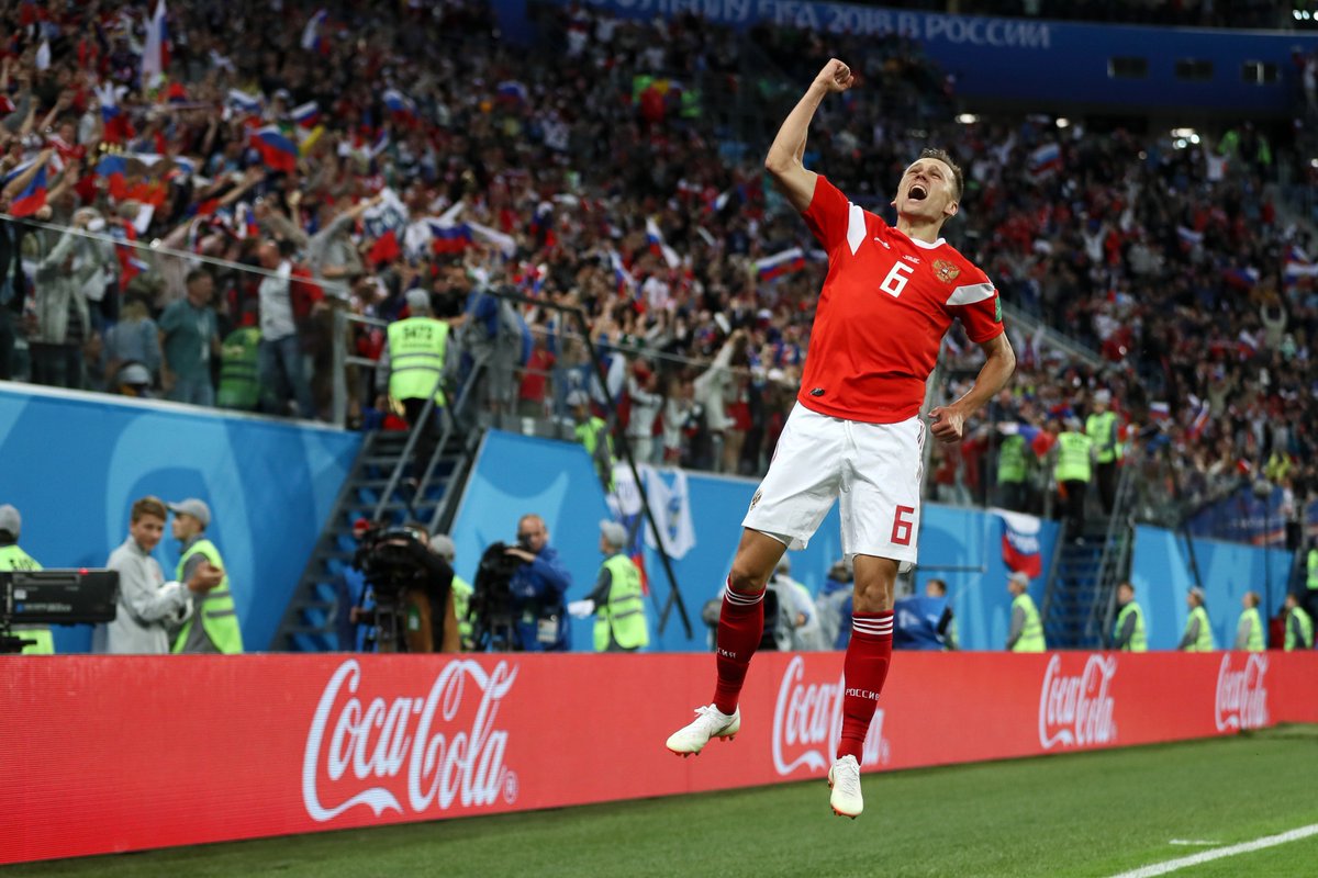 FIFAWorldCup's tweet photo. Denis @Cheryshev at the 2018 FIFA #WorldCup so far:

#KSA⚽️⚽️
#EGY⚽️
#CRO⚽️ 

👌

#RUSCRO https://t.co/mEbhayIUrP