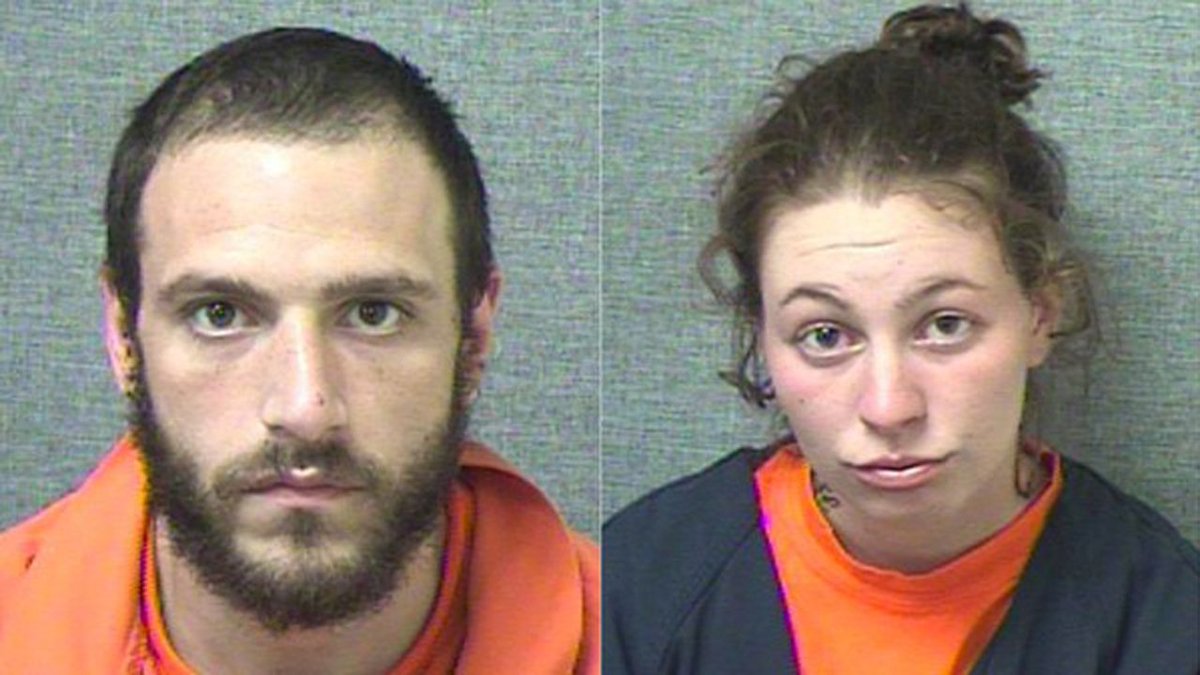 Couple mistake fireflies for 'alien lasers,' fight back with gun, police say bit.ly/2MUl5J8 https://t.co/S5aGAOkh0M