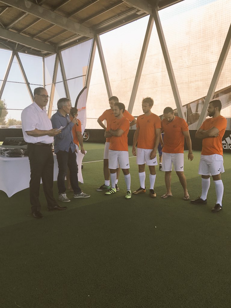 CROEC_Paca's tweet photo. Et les gagnants 🥇sont... • NEOTEC•
Cabinet D’Ortoli
C’était une finale très chaude sous le stade du #Z5!
Merci à tous les participants pour leur implication 👌
Bon week end !
#FootExperts2018 #ec #PACA https://t.co/2wrA0dt97u