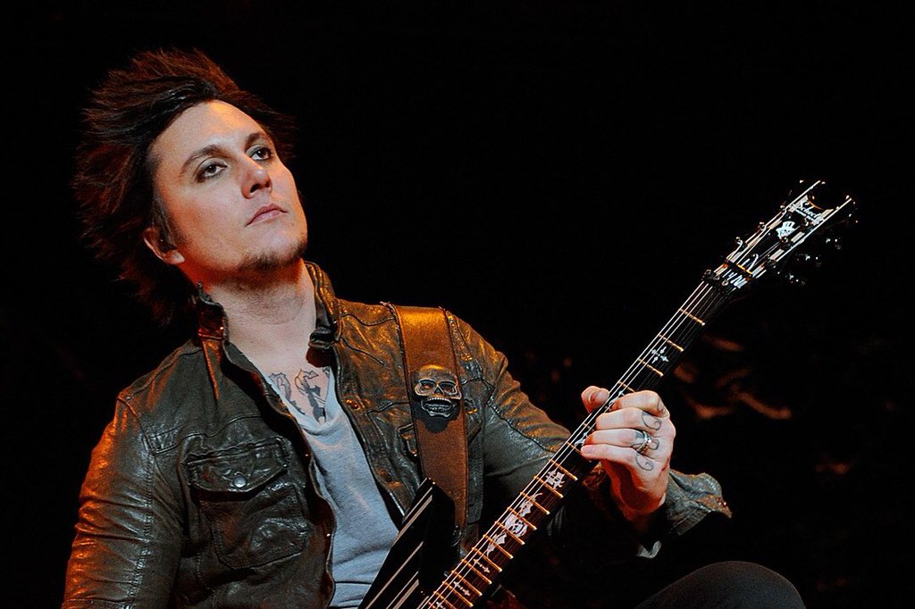 Happy Birthday,Synyster Gates  