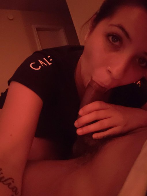 TODAY ONLY! Selling all solo vids for only $40 each. And all sex vids only $75 each. Only letting them<a href="/tag/femdom"class="tags"><span>#femdom</span></a><a href="/tag/sundayfunday"class="tags"><span>#sundayfunday</span></a><a href="/tag/findom"class="tags"><span>#findom</span></a><a href="/tag/paypig"class="tags"><span>#paypig</span></a><a href="/tag/piggyc"class="tags"><span>#piggyc</span></a>