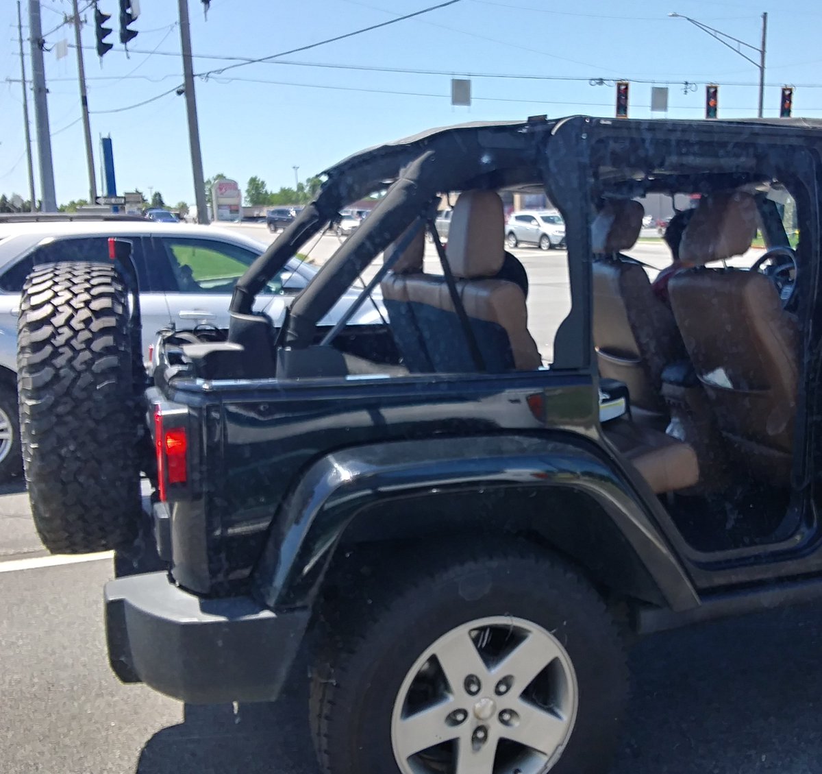 mostlylost_rv's tweet image. She has a baby seat, but removed the doors...😮