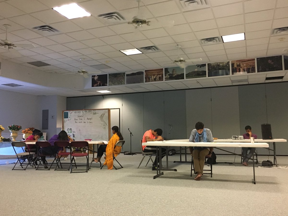 Pooja__Patel's tweet photo. And just like that, they’re going to go back into the whirlwind of the world?!? What noooo. 😥• Maharajjis kids are MY kids. It’s like I’m looking at tiny pieces of my heart walking around outside of my body. I think this is how motherhood feels... #SoccerMom #TestDay #SevaForMJ https://t.co/REEWjXU5vY