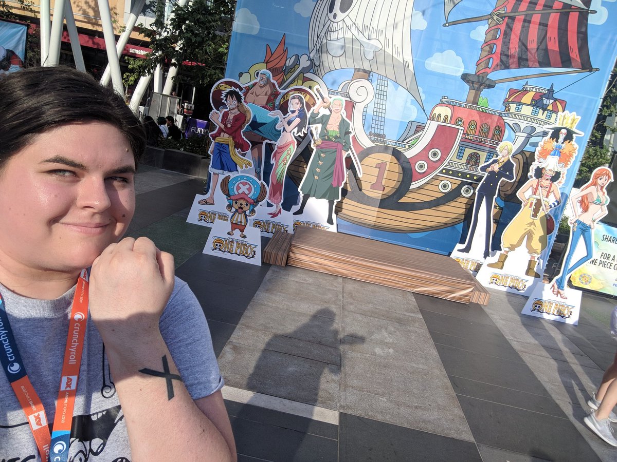 PiratessUnluck's tweet photo. I figured it was time for yet more One Piece tattoos lol #OnePieceAX https://t.co/kGIHbjhxky
