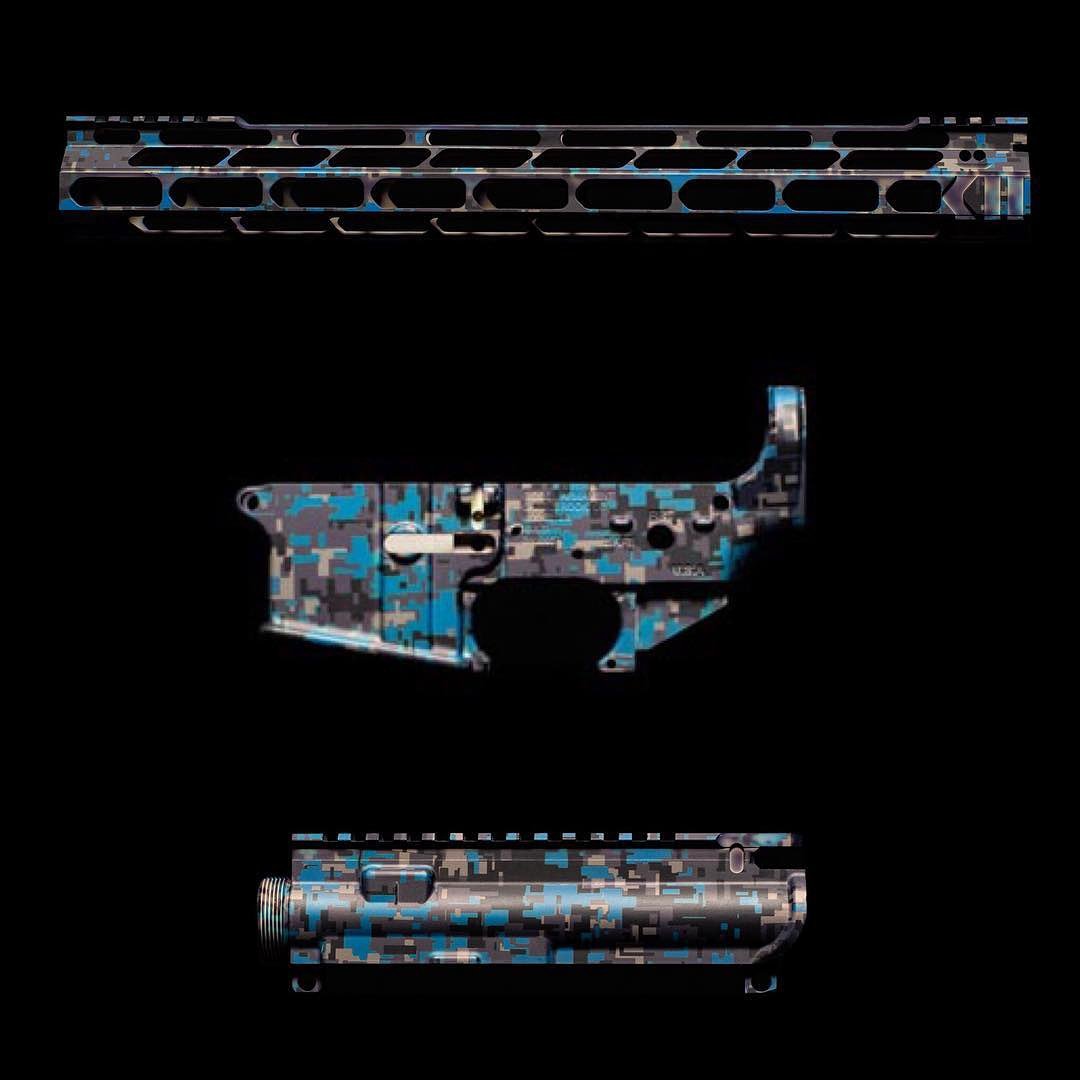 DDARMORY's tweet image. Our Victory “Lightweight” Hand-guard weighs in @ 5.6oz and w/ barrel nut 7.8oz ! 😳 This “Lightweight” is available in our build-sets and will only be produced in a limited #. Shown here in the “Mil-Spec” Hard Anodize pattern “Actium”. Go get yours today! Sales@ddarmory.com