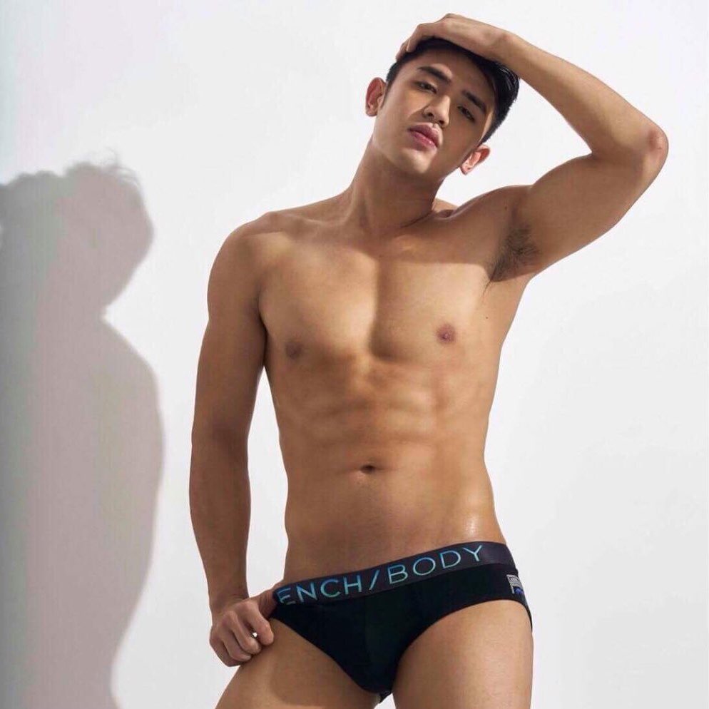 YourFavoriteVideos (@TrendingVidsss)  X