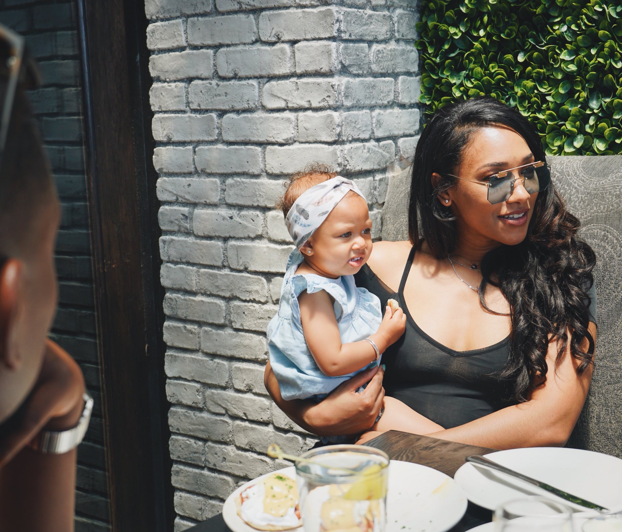 Candice Patton on Twitter: “dice love da babies 👶🏽 https://t.co