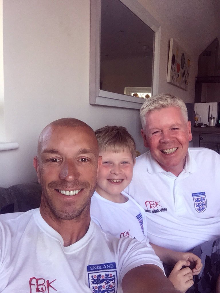 fleetwoodbeach's tweet photo. @AtlasSailing We’re backing @PaulaLudley all the way! #AtlasWorldCup 🏴󠁧󠁢󠁥󠁮󠁧󠁿#ItsComingHome https://t.co/jZwQszBvO2