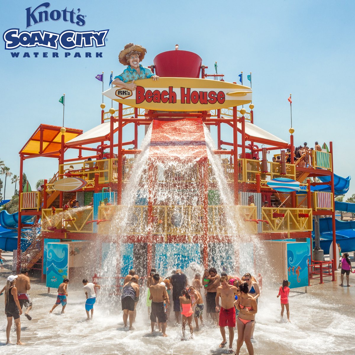 Its definitely a #KnottsSoakCity kind of day. 🌞🌊😎
Don't forget, Gold and Platinum Passholders can enter Knott's Soak City Water Park starting at 9am on weekends, now through August 5.