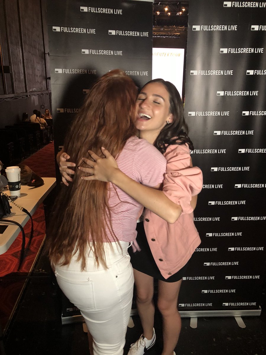 izzy_olson's tweet image. @BeautyChickee is literally the sweetest thing you could meet 💕💕 I’m so glad I got to go to the #NoFilterTour with my best friend @cowboy_love7 and meet one of my internet besties @riham1998_ Thank you for the awesome experience @fullscreenlive