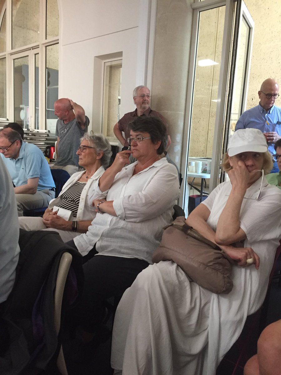 christinetaffo1's tweet photo. Séminaire de réflexion et de propositions #ProgresserSLF #Solférino, les Sarthois toujours présents @LydiaHamonouBoi @AnnetteCoudray @Th_Cozic @CPL_PS72 et d’autres https://t.co/lfwUi4L71q