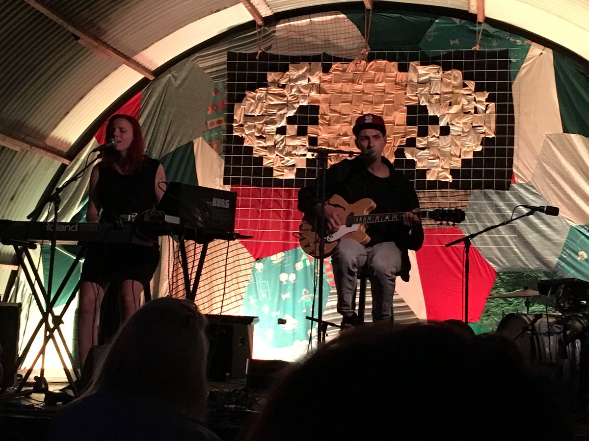 Yeah!! #VrouweZipora op <a href="/FestiValderAa/">FestiValderAa</a> in de koepel. #FVA18 <a href="/RitaZipora/">Rita Zipora</a> Dank!!