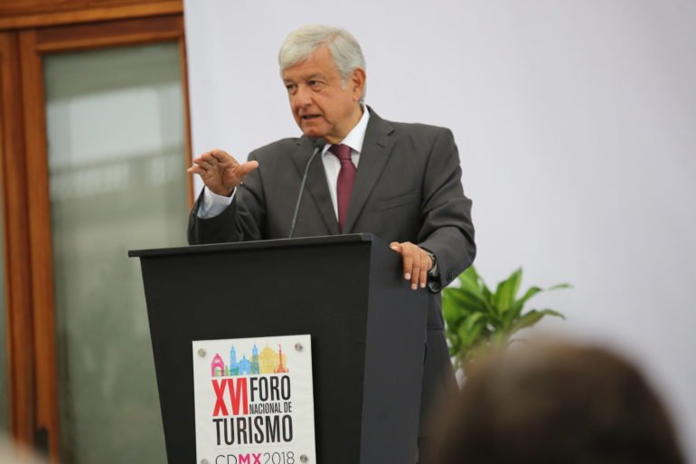 .<a href="/lopezobrador_/">Andrés Manuel</a>, bajo la lupa del fact-checking de la alianza de medios <a href="/VerificadoMX/">#Verificado2018</a>. Mirá cómo le fue al nuevo presidente de México en los chequeos: bit.ly/2tZNZzA cc @pajaropolitico <a href="/ajplusespanol/">AJ+Español</a> @PopUP_EU